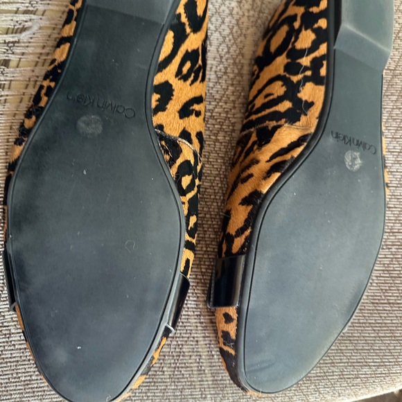 Calvin Klein ballets flats, animal print.Size 10.very attractive design elegant. - Picture 8 of 8